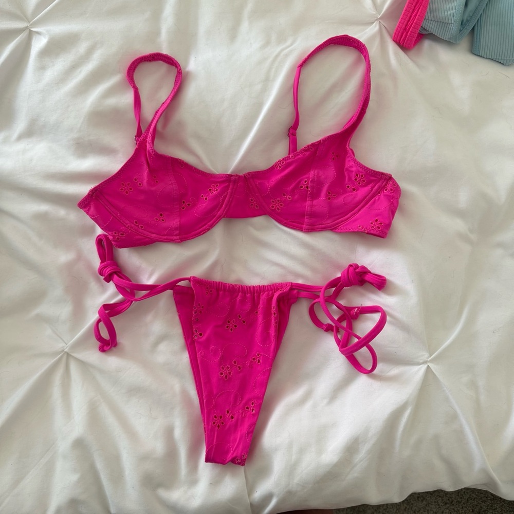 Hot Pink Frankie’s Bikinis Set